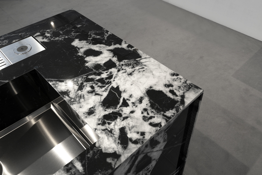 Sapienstone en la feria SICAM 2024: Diseño innovador y superficies en la vanguardia para el diseño de interiores